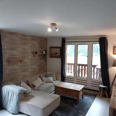 Bright And Spacious With Balcony Daire *