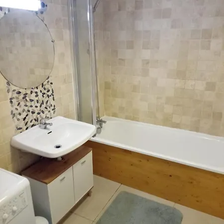 Apartamento Bright And Spacious With Balcony *